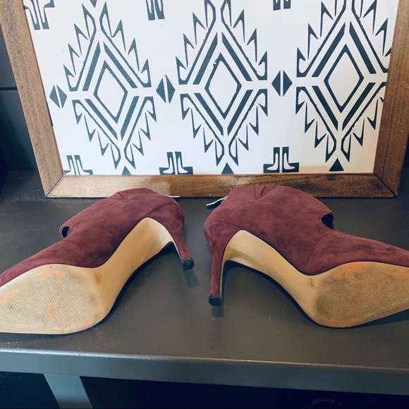 BCBGeneration heels burgundy/maroon - Picture 3 of 5